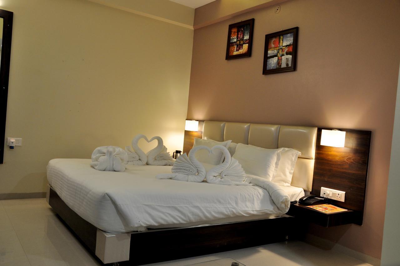 Royal Inn Khandwa Exteriér fotografie